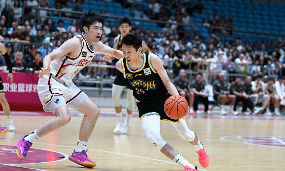 关于里程碑夜！广厦男篮状态回暖；西甲今夜刷纪录；气氛紧张；控场能力受关注的信息