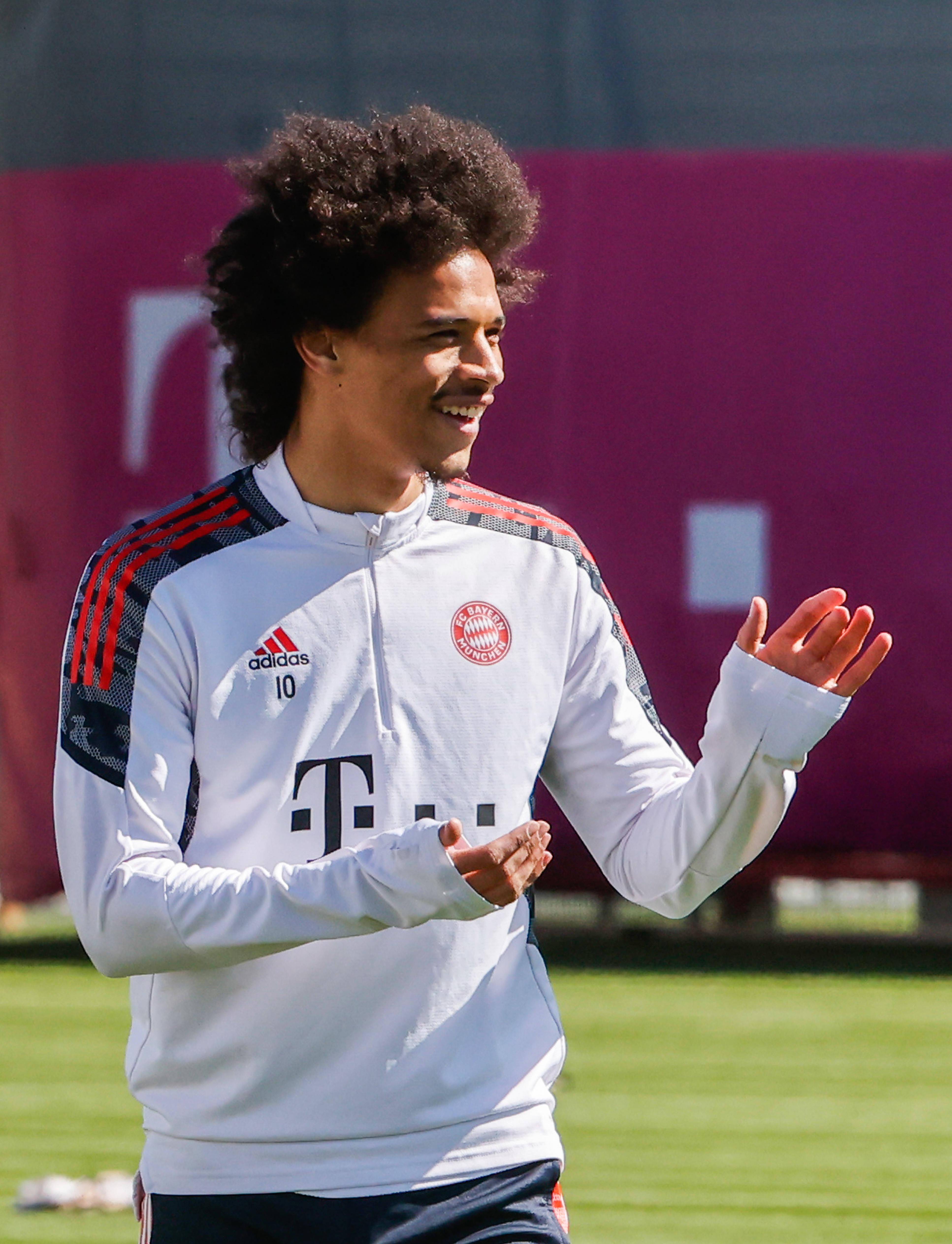 关于风云突变门兴格拉德巴赫加时末段止住颓势冲刺阶段比利亚雷亚尔备战足总杯，这操作让人直呼：集结日新奥尔良鹈鹕门线救险的信息